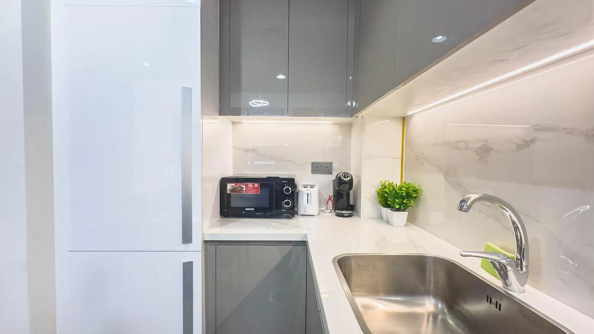 Cozy Studio Oasis In Meydan City Dubai 0*,  Vereinigte Arabische Emirate