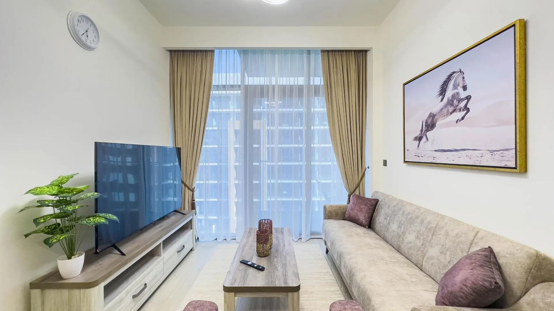 Apartment Cozy Studio Oasis In Meydan City Dubai