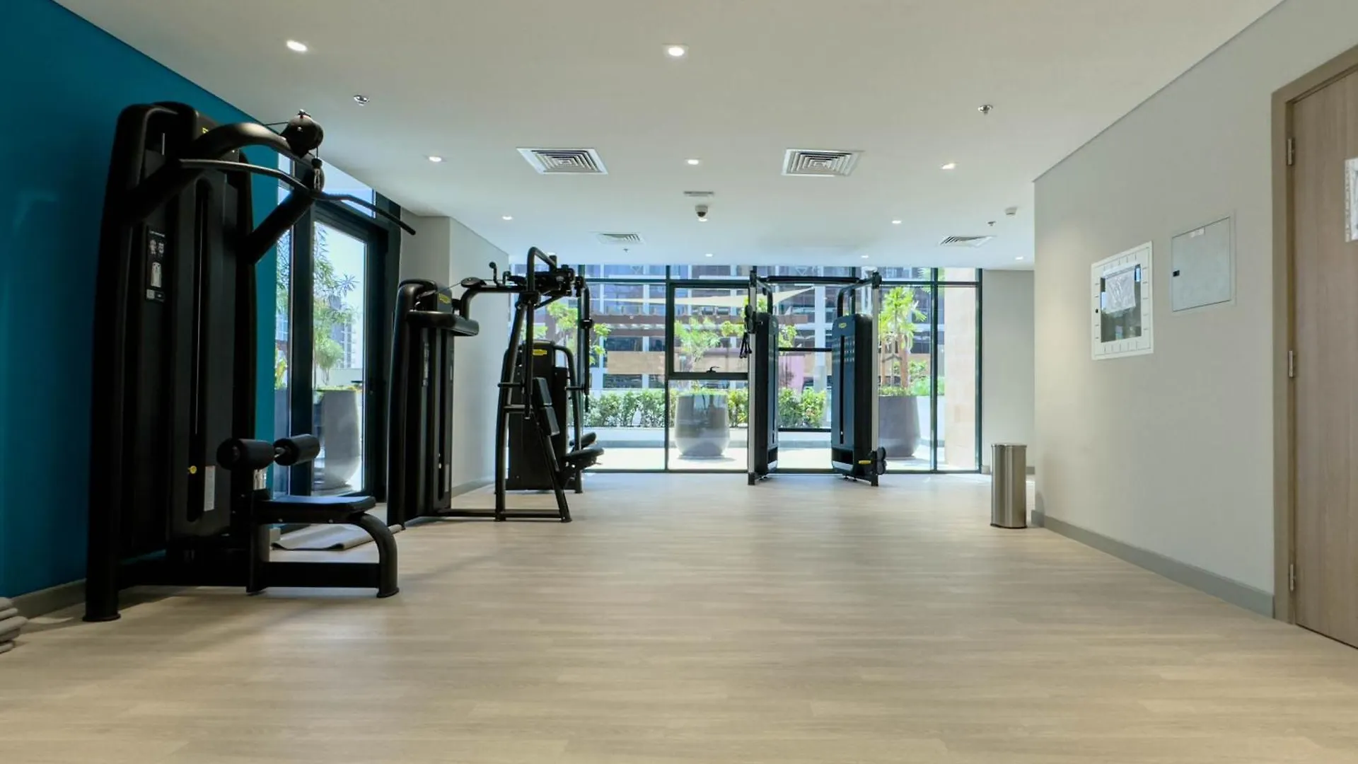 Cozy Studio Oasis In Meydan City 두바이 0*,